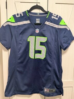 Women’s Nike Seattle Seahawks #15 Kearse Jersey in College Navy size XL